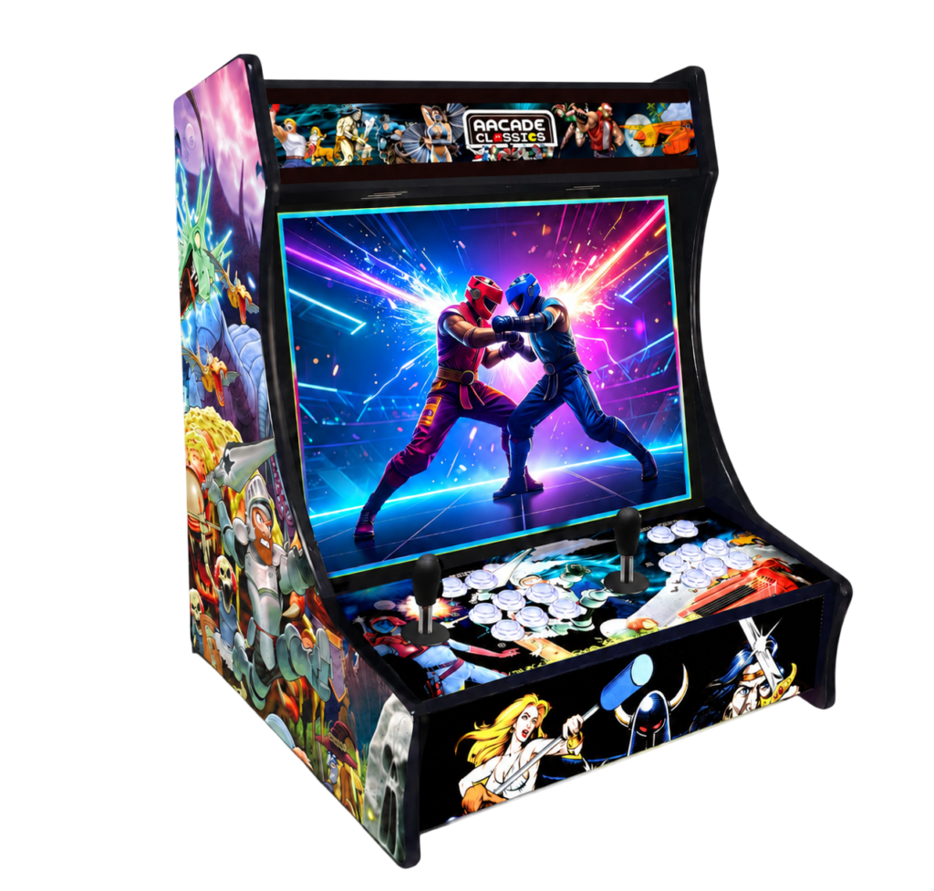 Máquina arcade retro para casa con diseño clásico, pantalla de combate arcade, mandos dobles y texto By Arcadeencasa.es sobre fondo transparente
